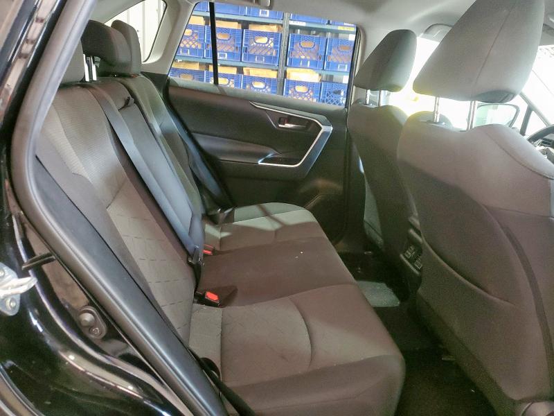 2021 TOYOTA RAV4 XLE - 2T3P1RFV2MC176795