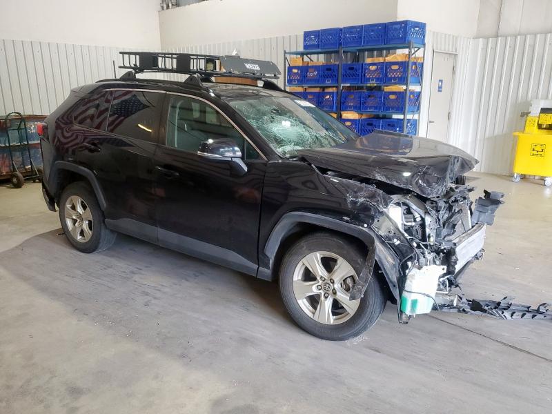 2021 TOYOTA RAV4 XLE - 2T3P1RFV2MC176795