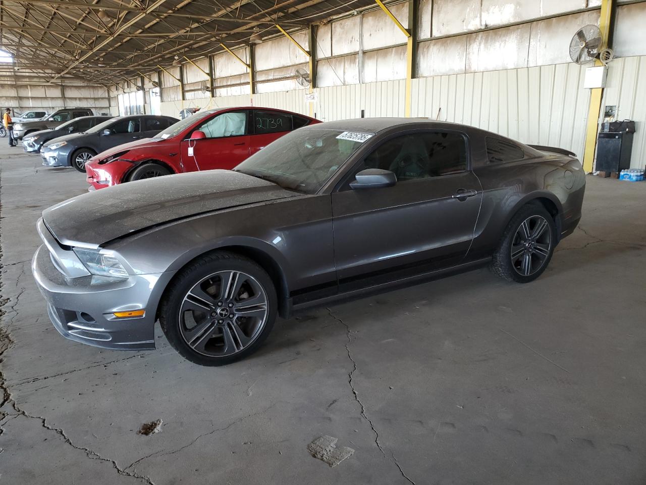 FORD MUSTANG