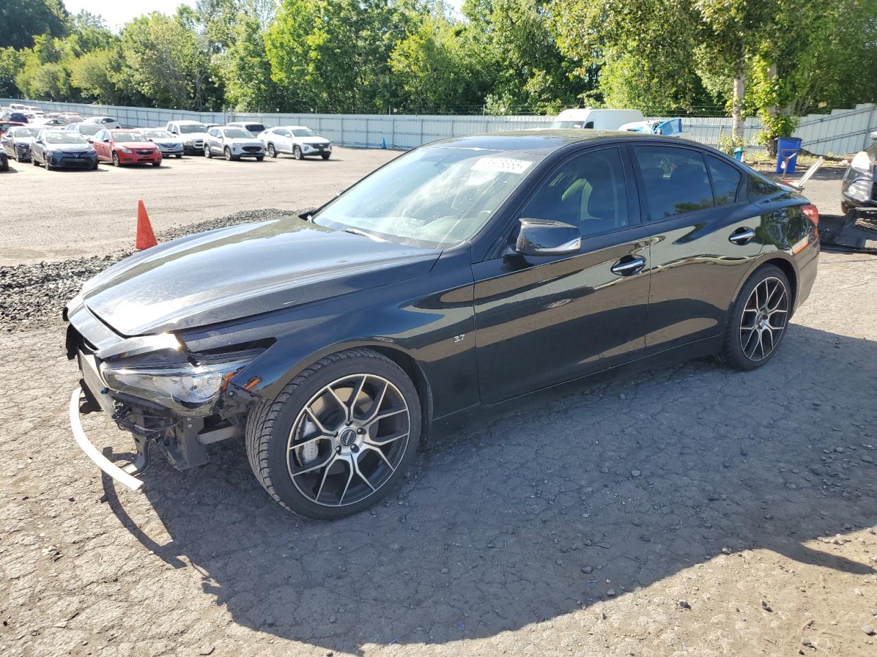 INFINITI Q50 BASE