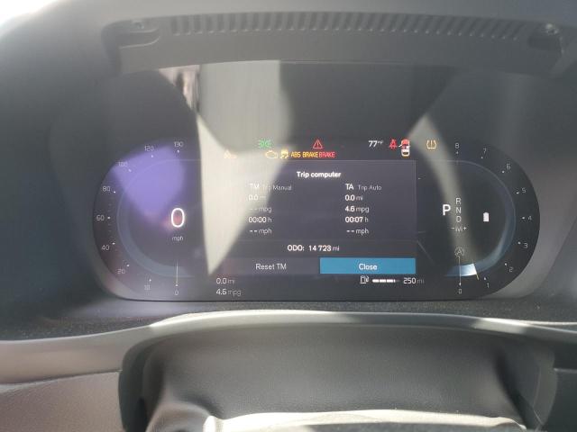 2024 VOLVO XC40 PLUS YV4L12ULXR2226152