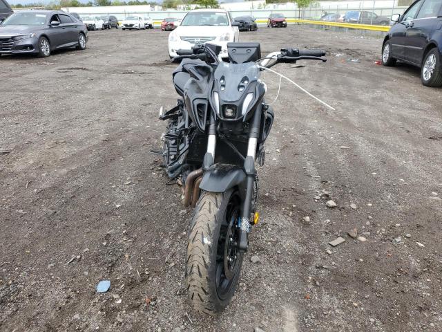 YAMAHA MT07 2024 black  gas JYARM32E4RA011527 photo #3