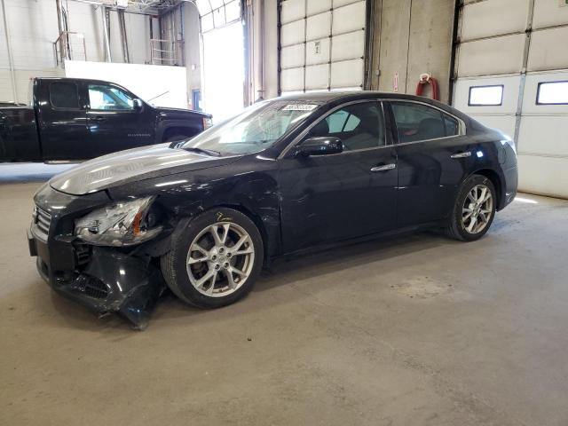 NISSAN MAXIMA S