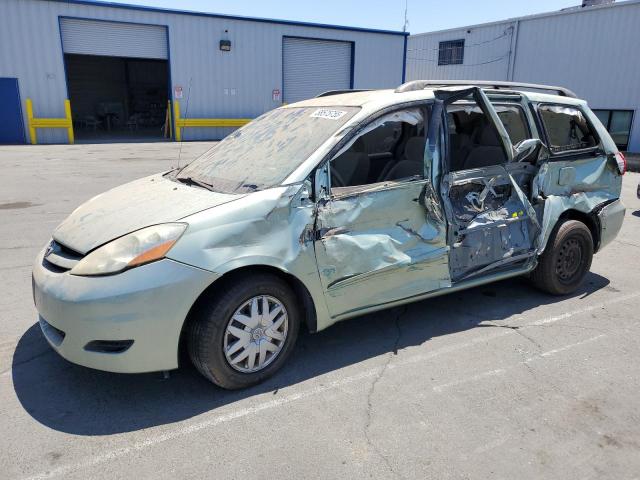 TOYOTA SIENNA CE