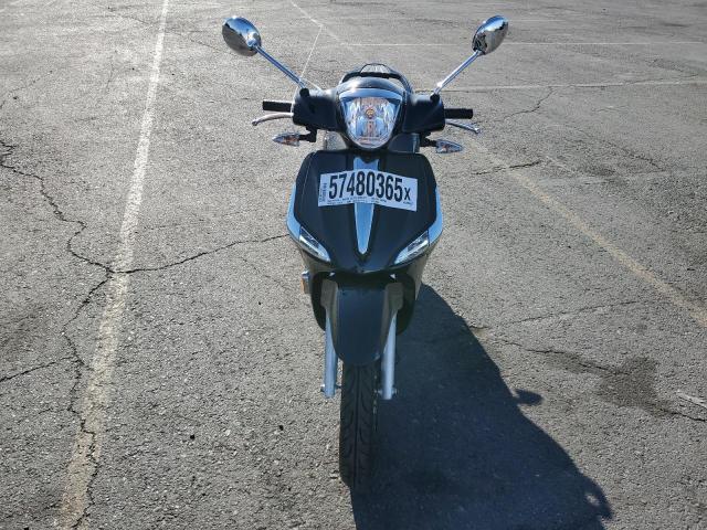 PIAGGIO LIBERTY 50 2023 black  gas ZAPC546B1P7003004 photo #3