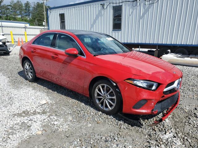 Vin: wdd3g4eb6kw036064, lot: 51801785, mercedes-benz a-class 220 20194