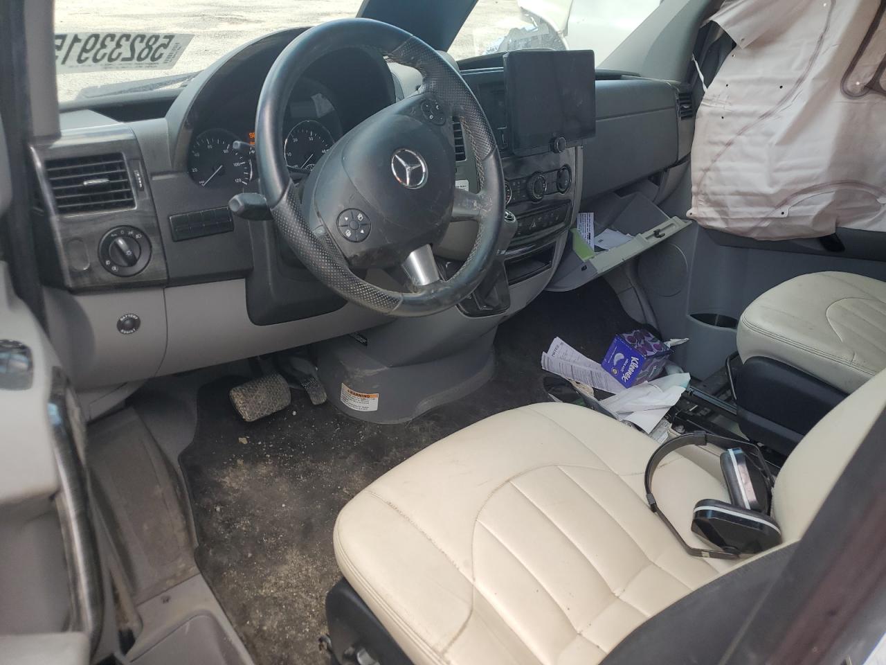 MERCEDES-BENZ SPRINTER 3500