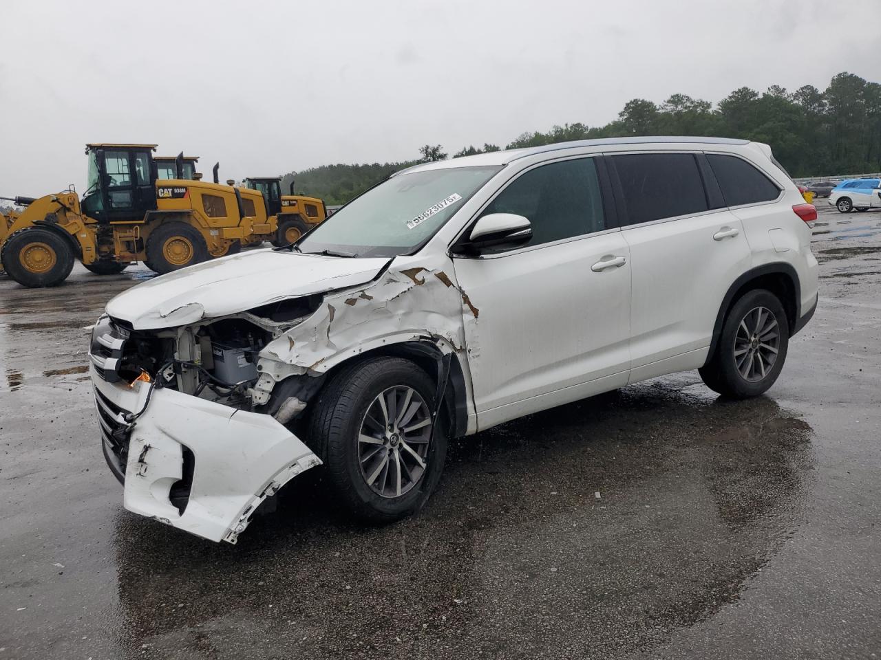TOYOTA HIGHLANDER SE