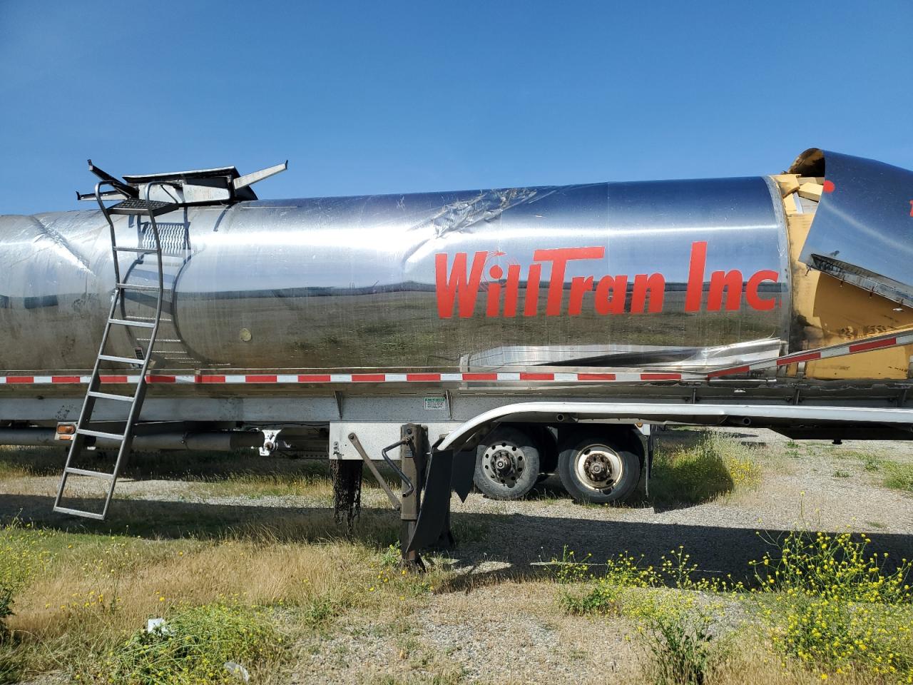 Lot #3227634462 2019 WALKER TANKER