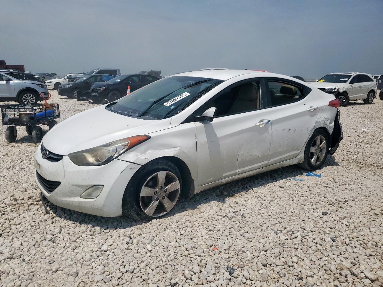 HYUNDAI ELANTRA GLS