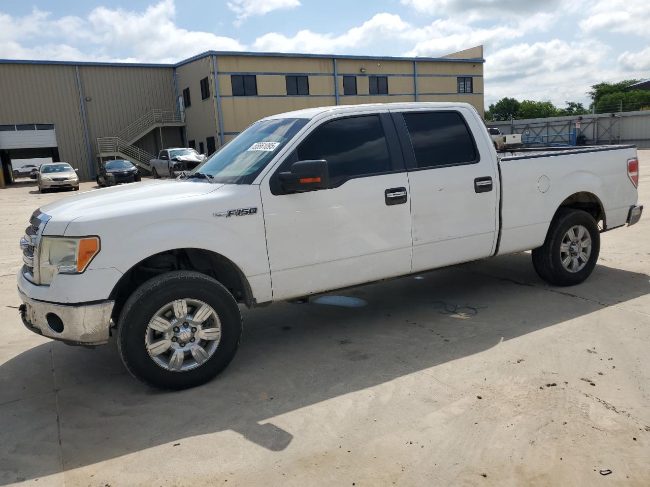 FORD F-150 SUPERCREW