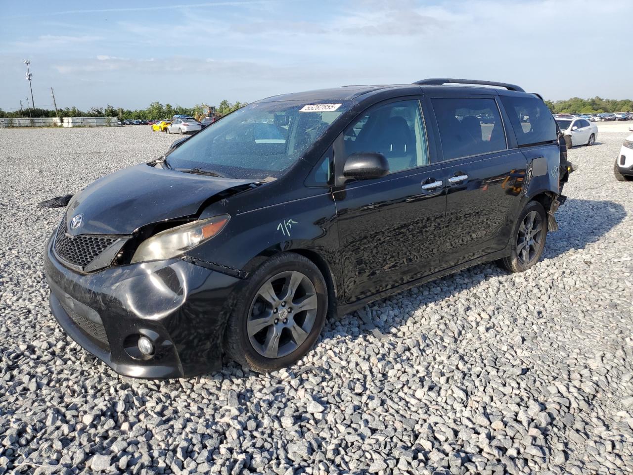 TOYOTA SIENNA SPORT