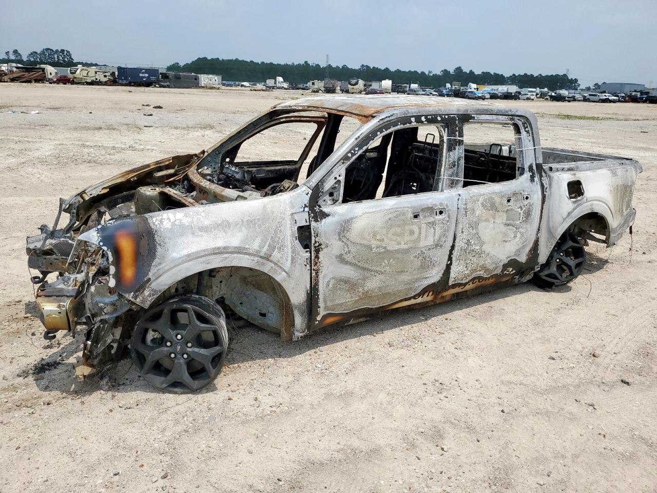 FORD MAVERICK XLT