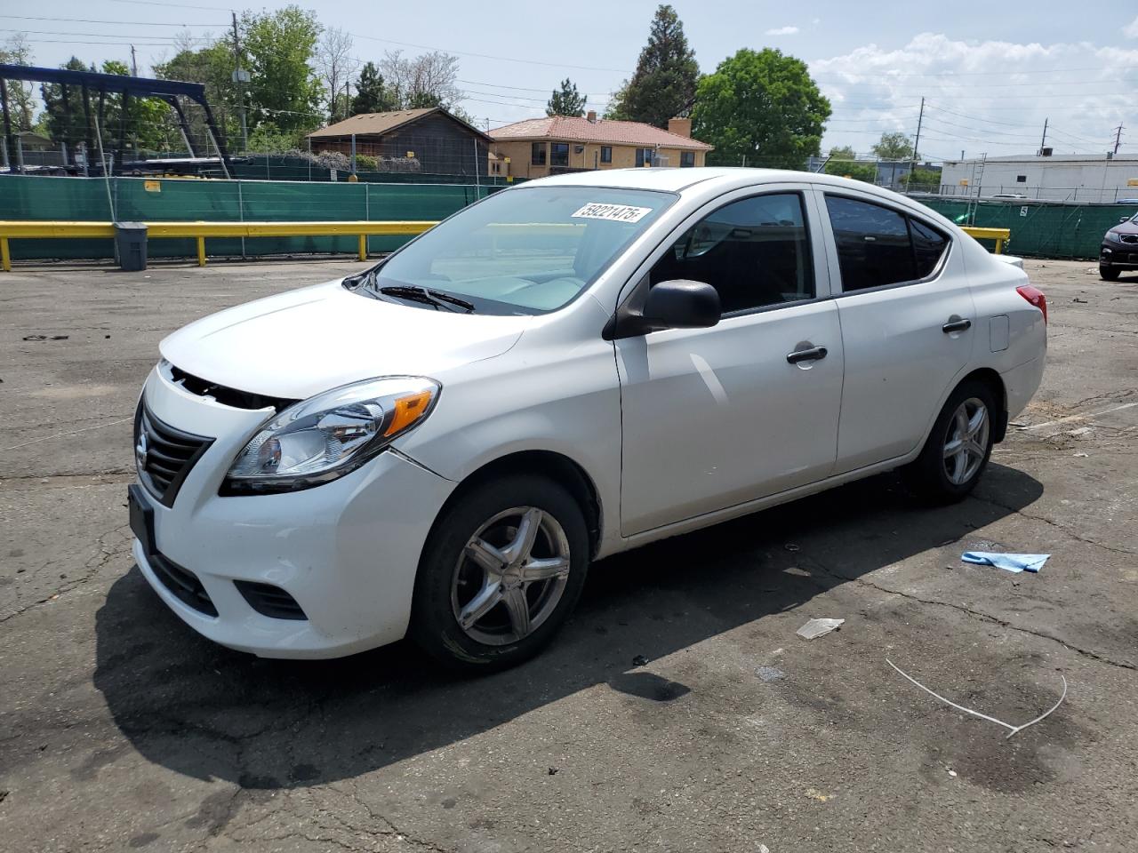 NISSAN VERSA S