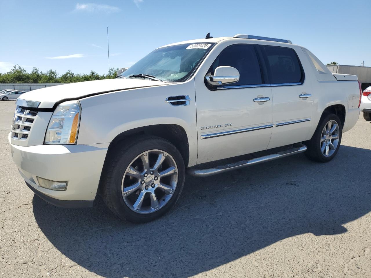 CADILLAC ESCALADE EXT LUXURY