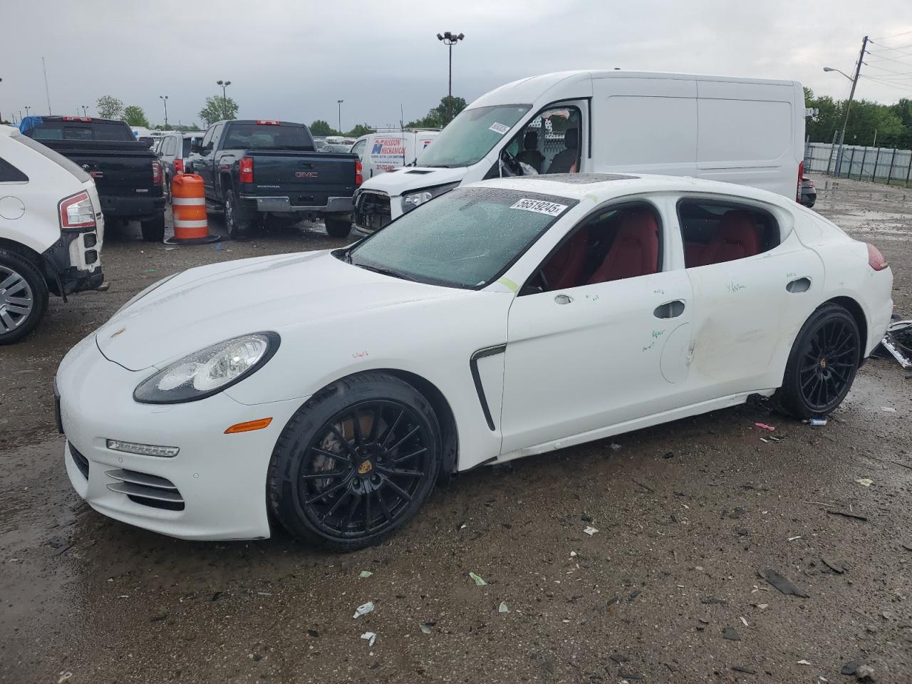 PORSCHE PANAMERA 2