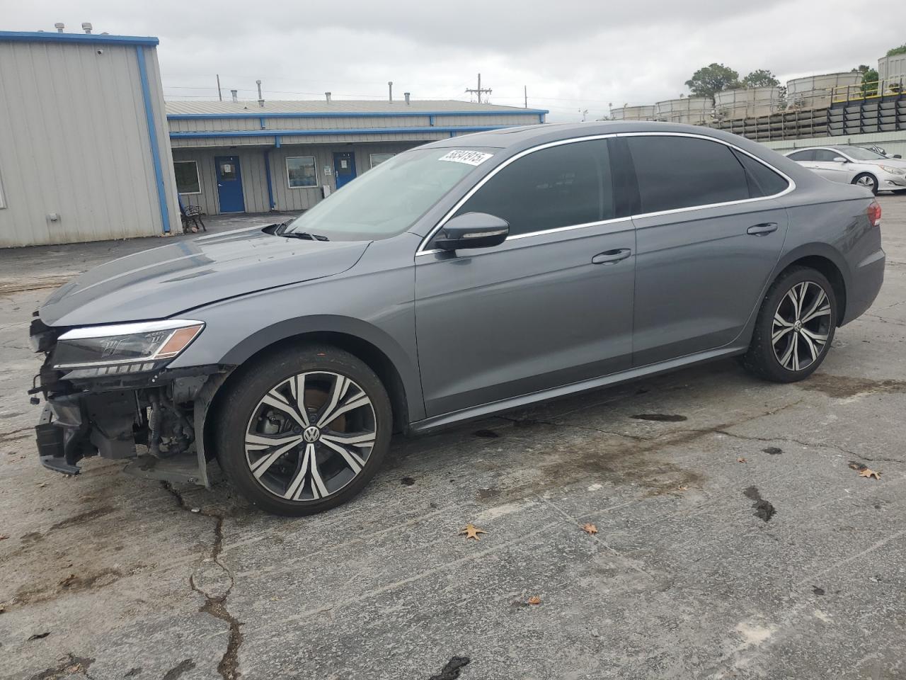 VOLKSWAGEN PASSAT SE