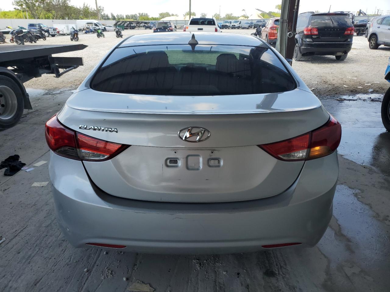 HYUNDAI ELANTRA GLS