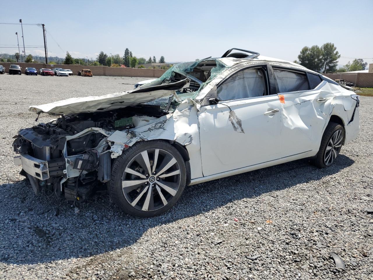 NISSAN ALTIMA SR