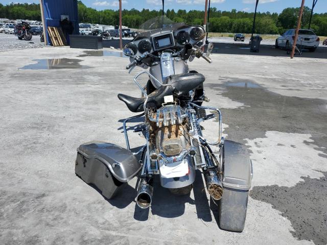 2016 HARLEY-DAVIDSON FLHR ROAD - 1HD1FBM1XGB624225