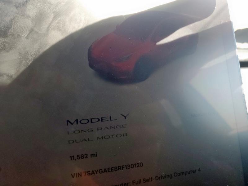 2024 TESLA MODEL Y 7SAYGAEE8RF130120