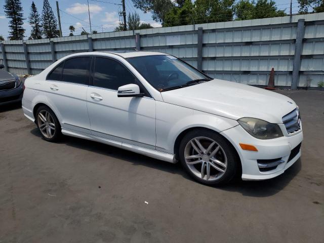Vin: wddgf4hbxdr253683, lot: 56404445, mercedes-benz c-class 250 20134