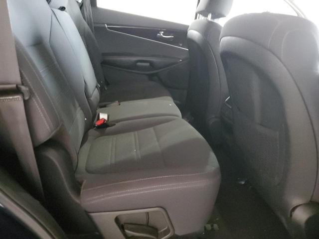 2019 KIA SORENTO LX - 5XYPGDA54KG486613