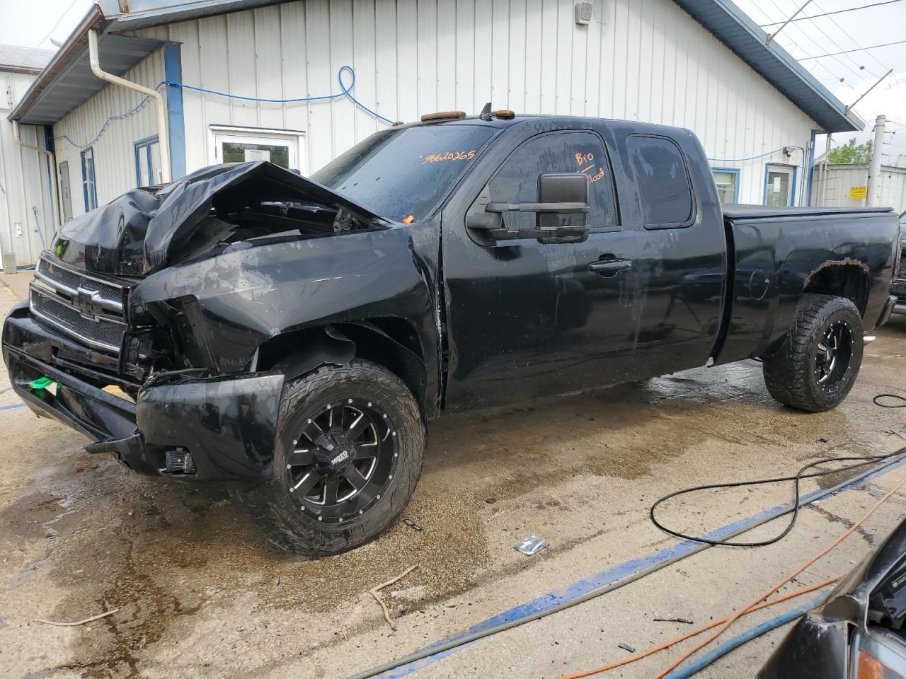 CHEVROLET SILVERADO K1500 LT