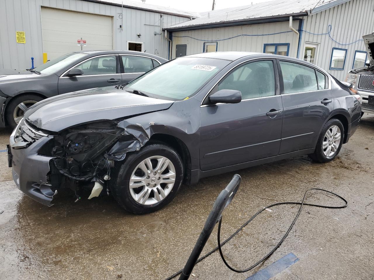 NISSAN ALTIMA BASE