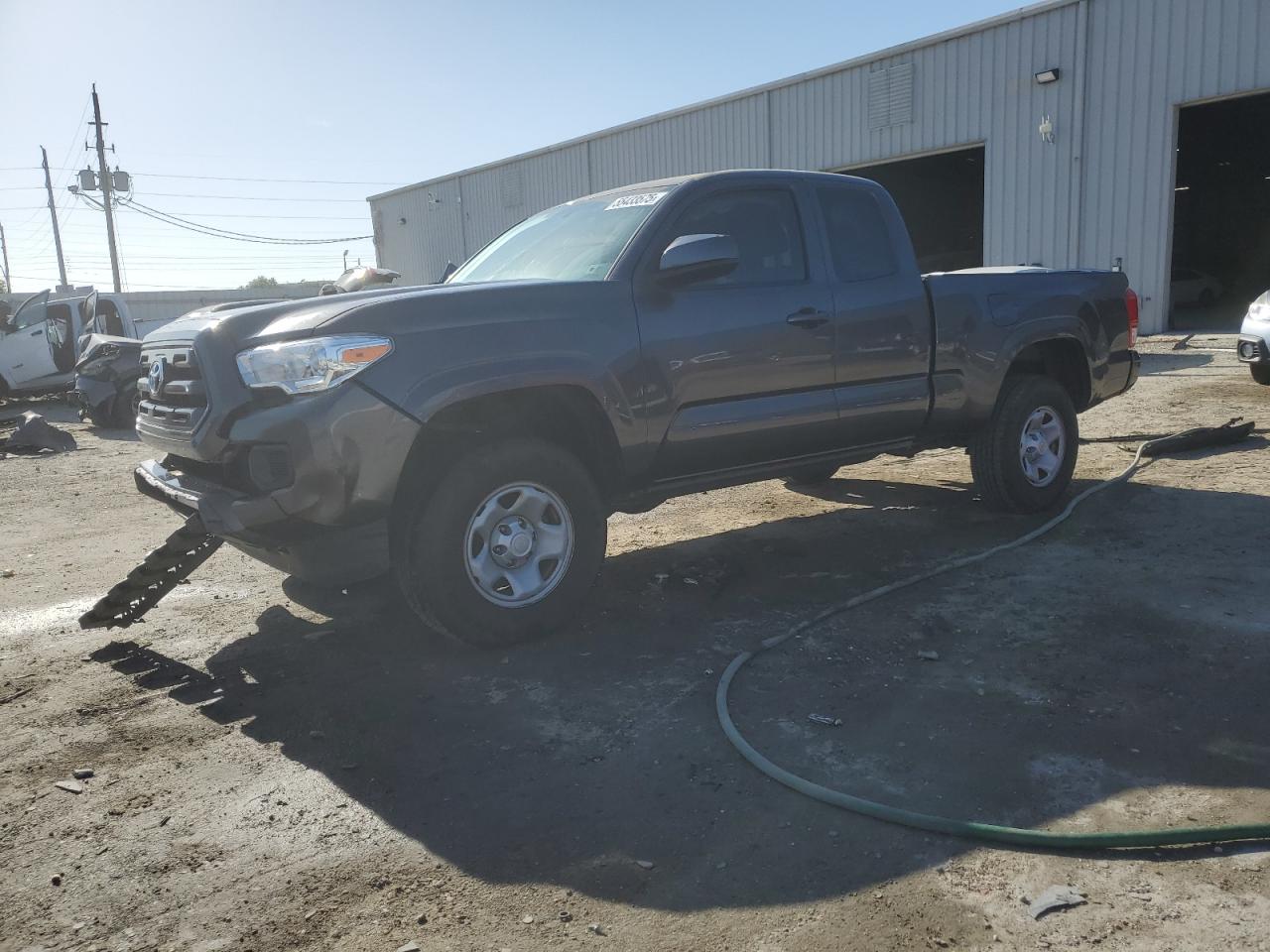 TOYOTA TACOMA ACCESS CAB