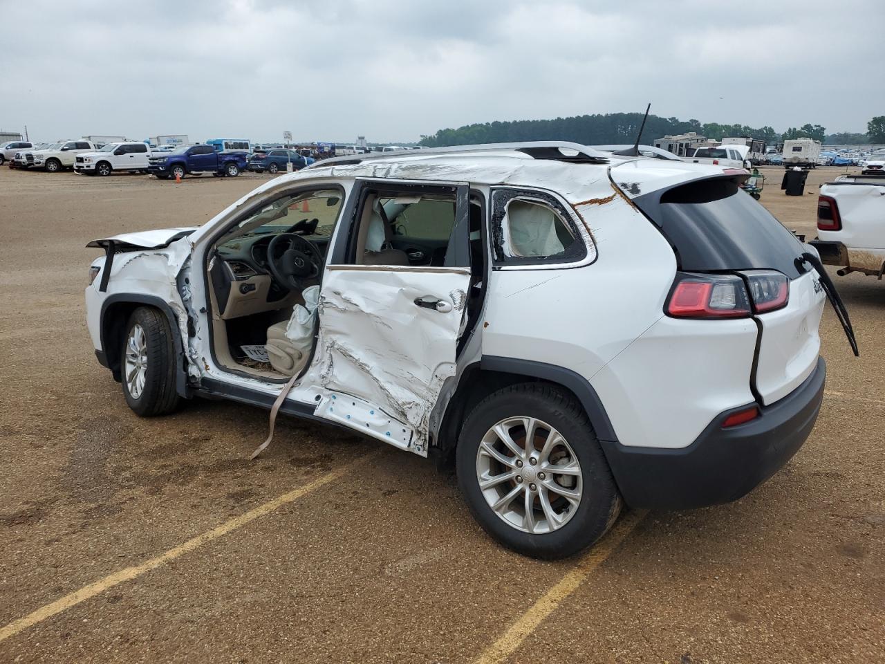 JEEP GRAND CHEROKEE LATITUDE