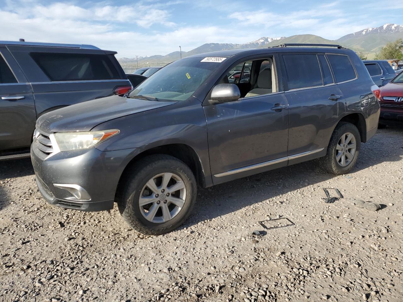 TOYOTA HIGHLANDER BASE