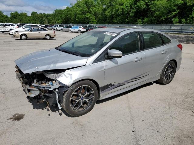 Vin: 1fadp3f23fl253673, lot: 57295835, ford focus se 2015 img_1