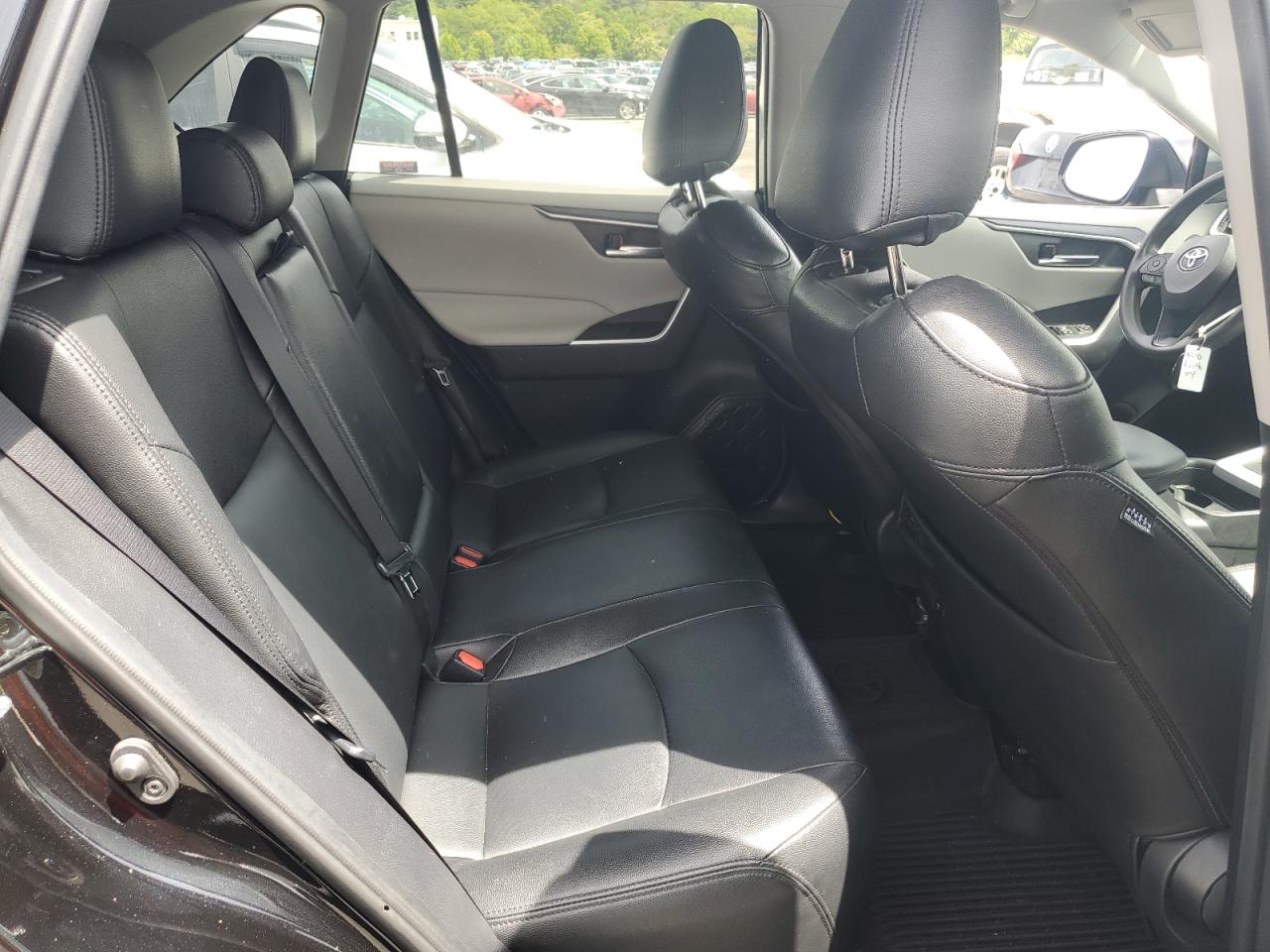 Lot #3254546146 2021 TOYOTA RAV4 XLE