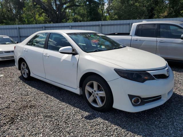 Vin: 4t1bf1fk9eu761613, lot: 57067485, toyota camry l 20144