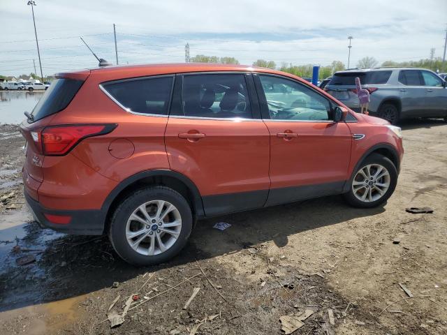 Vin: 1fmcu9gd7kuc00377, lot: 56136395, ford escape se 20193