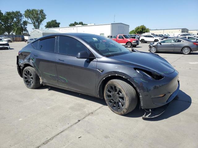 2024 TESLA MODEL Y - 7SAYGDED9RF038426