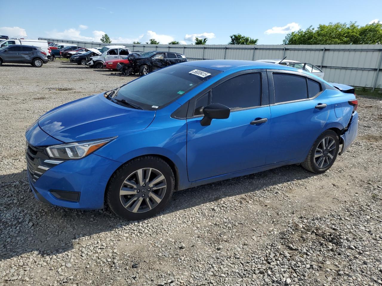 NISSAN VERSA S