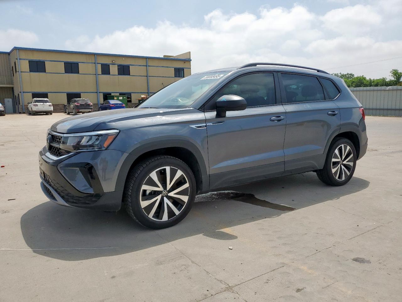 VOLKSWAGEN TAOS S