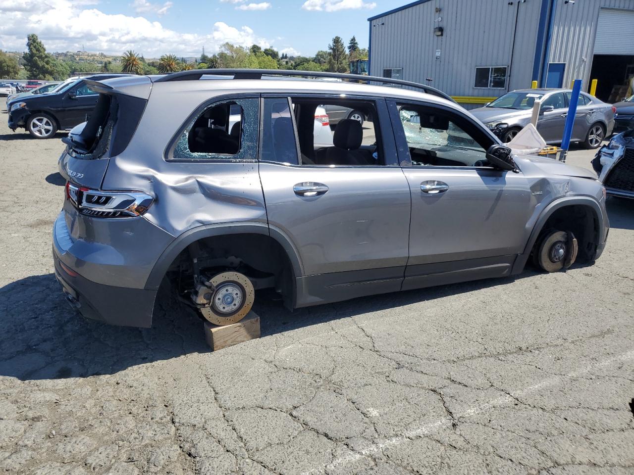 MERCEDES-BENZ GLB-CLASS AMG 35 4MATIC
