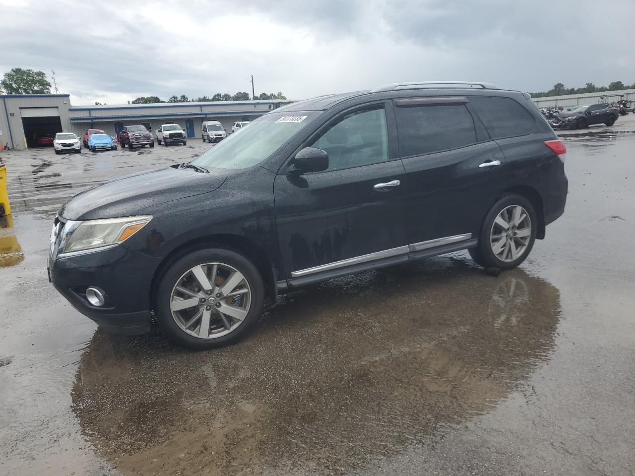 NISSAN PATHFINDER S