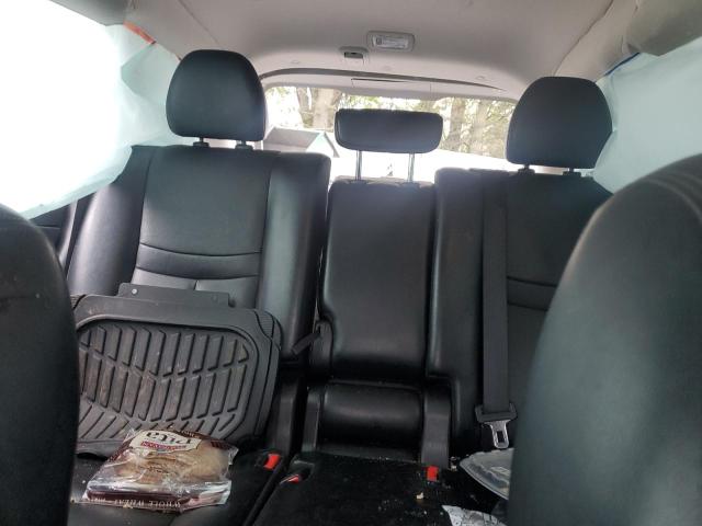 2018 NISSAN ROGUE S JN8AT2MVXJW309135