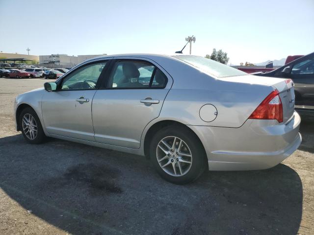 FORD FUSION S 2010 silver  gas 3FAHP0GA2AR253986 photo #3
