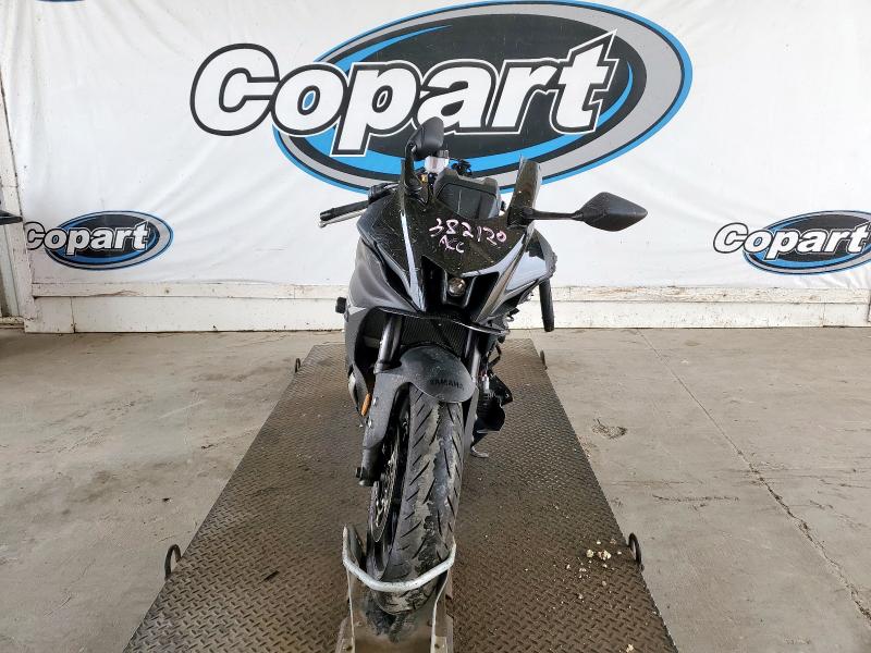YAMAHA YZFR7 2024 black  gas JYARM38E6RA013805 photo #3