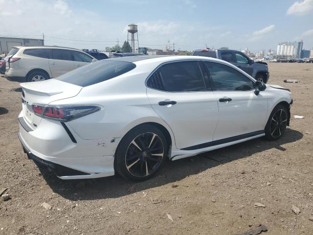 Vin: 4t1b61hk3ju130010, lot: 57181845, toyota camry xse 20183