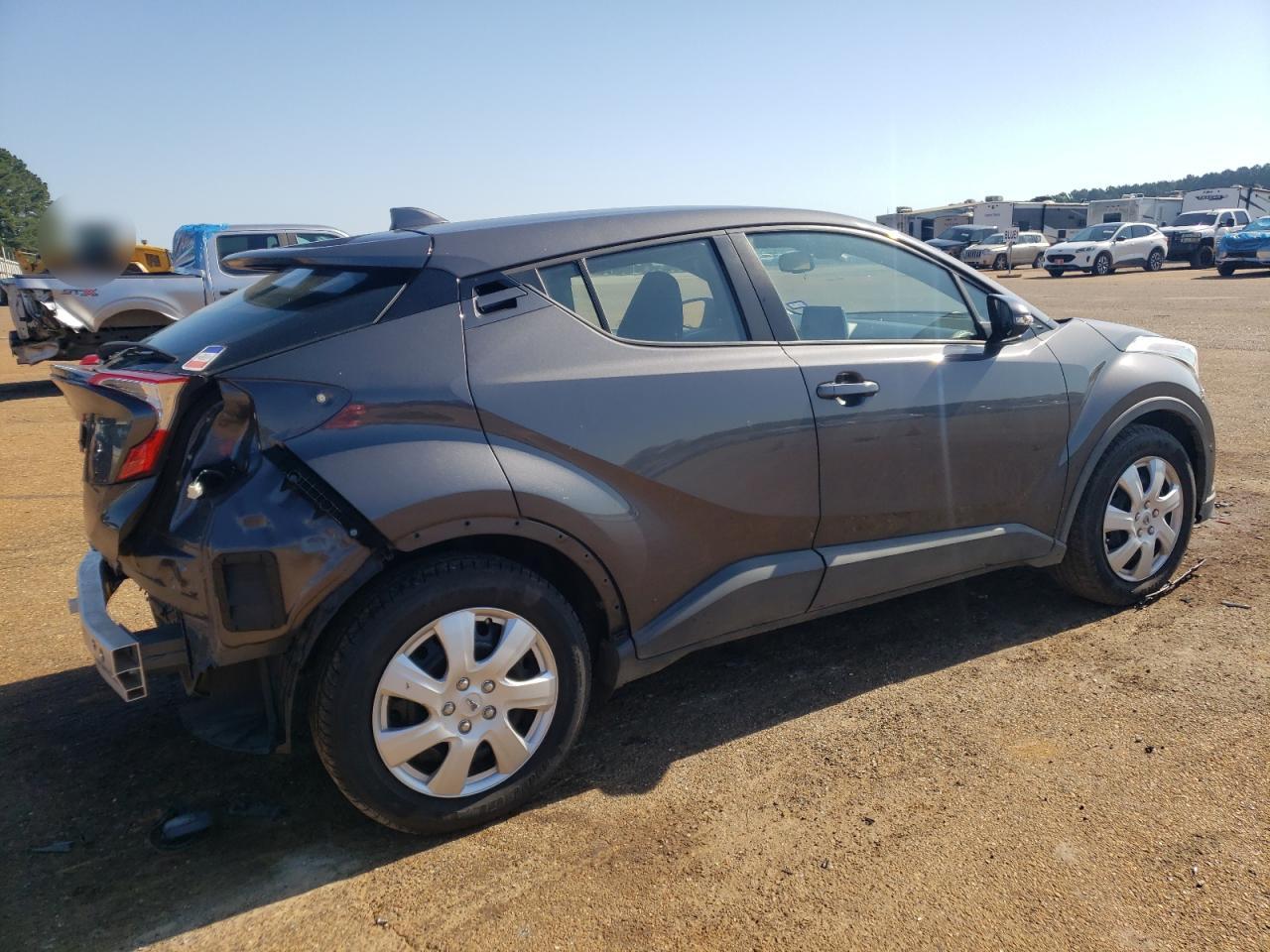 TOYOTA C-HR XLE