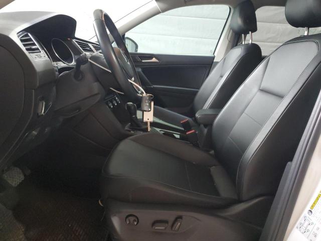 2018 VOLKSWAGEN TIGUAN SE - 3VV3B7AX2JM153796