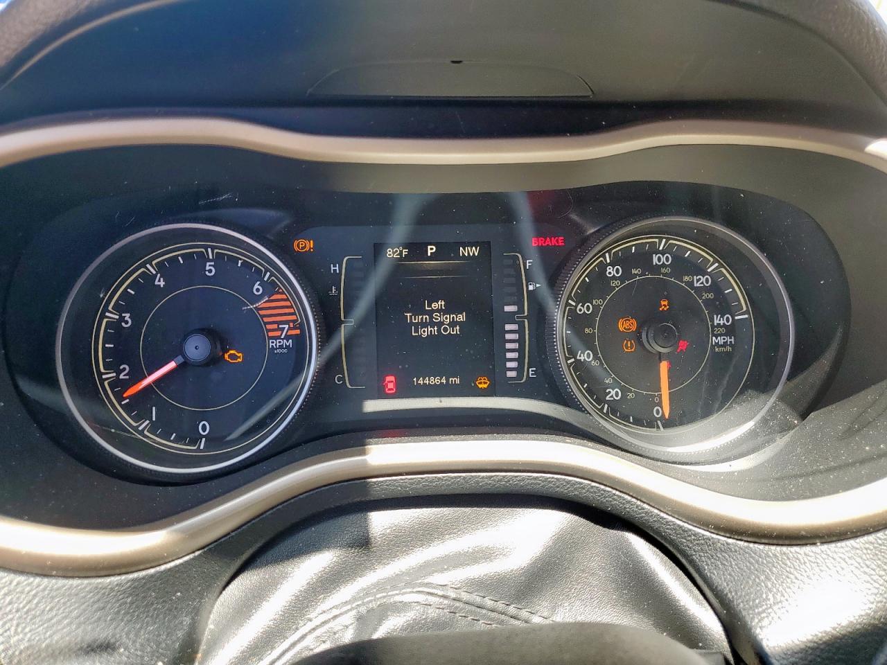 JEEP GRAND CHEROKEE LATITUDE