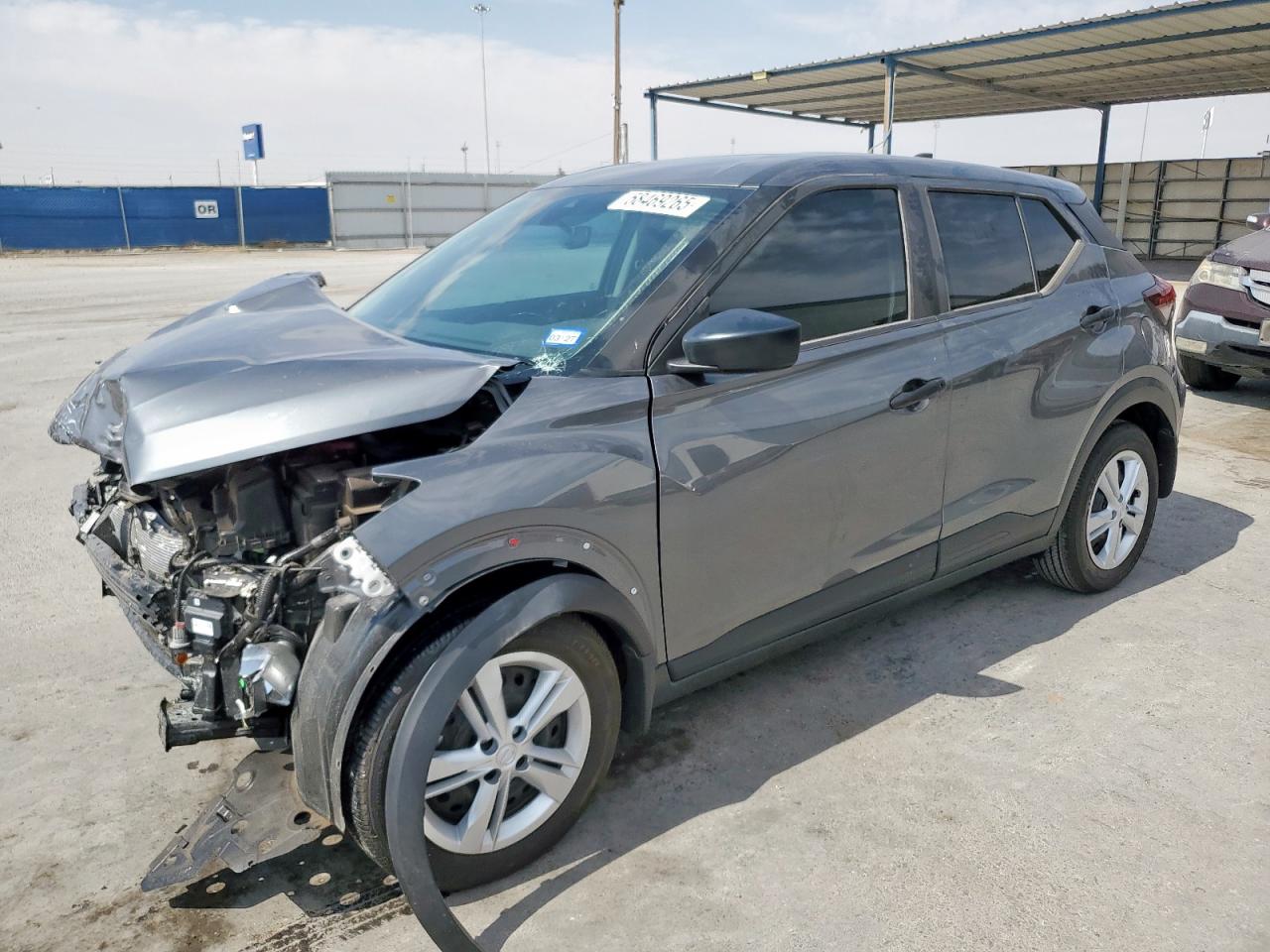 NISSAN KICKS S