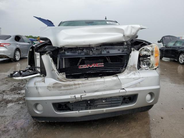 2011 GMC YUKON SLE - 1GKS1AE05BR102725